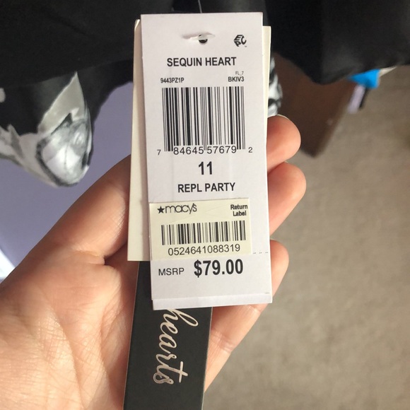 2-Piece Set - Picture 5 of 7